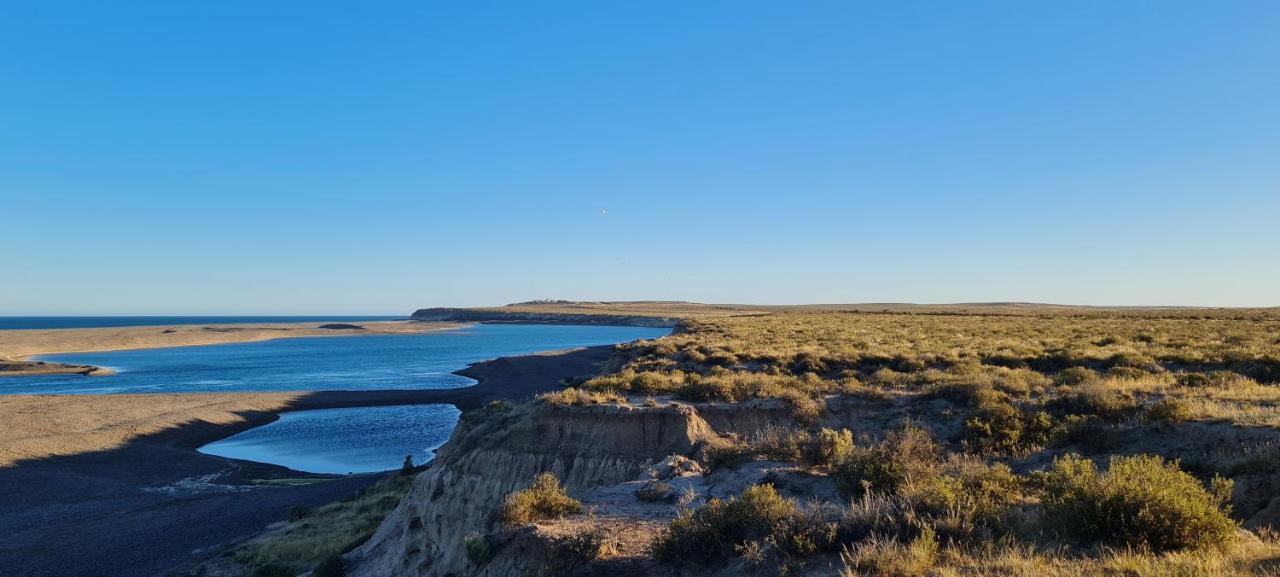 La Elvira Natural Lodge Nature & Wildlife Experience In Peninsula Valdes Punta Delgada 외부 사진